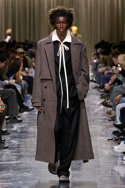 Look 54